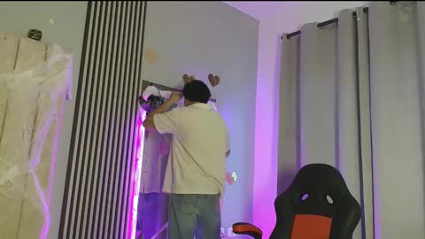 Snapshot of mikey_banji chatting on 10/16/25, 12:06 mikey_banji online show from 10/16/25, 12:06