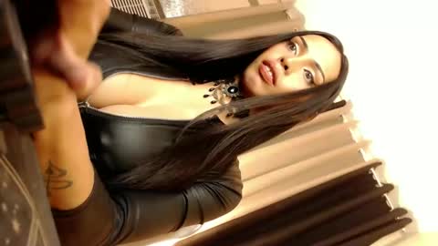 Mistress MikeyAlawi online show from 02/15/25, 08:54