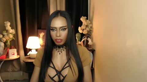 Mistress MikeyAlawi online show from 02/24/25, 06:49