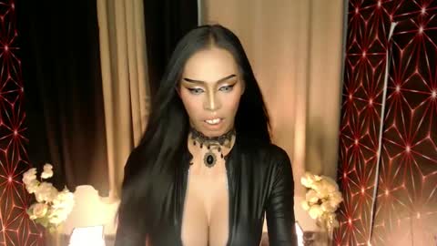 Mistress MikeyAlawi online show from 03/04/25, 04:49