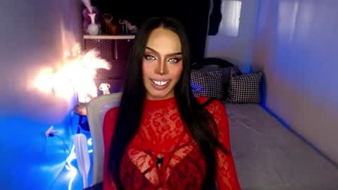 Mistress MikeyAlawi online show from 05/17/26, 09:22