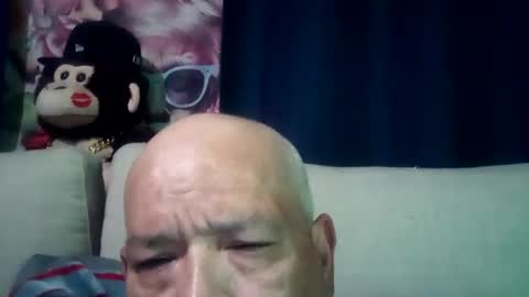 mikeyballer52 online show from 12/10/24, 07:05