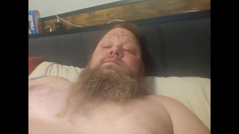 Snapshot of mikeybanks50 chatting on 12/02/25, 06:25 Mikeybanks50 online show from 12/02/25, 06:25