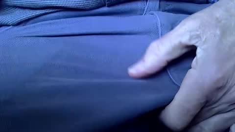 mikeybed online show from 11/26/25, 09:54