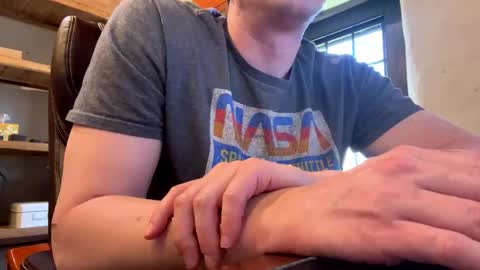 mikeydubs10 online show from 04/08/26, 05:35