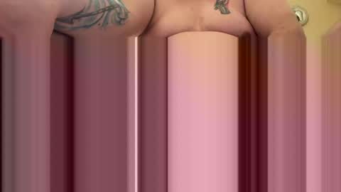 mikeylikesit2222 online show from 03/11/25, 10:51