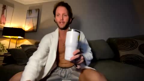 mikeywhite123 online show from 01/03/25, 08:10