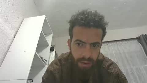 Snapshot of mikezorn chatting on 04/16/26, 08:26 mikezorn online show from 04/16/26, 08:26