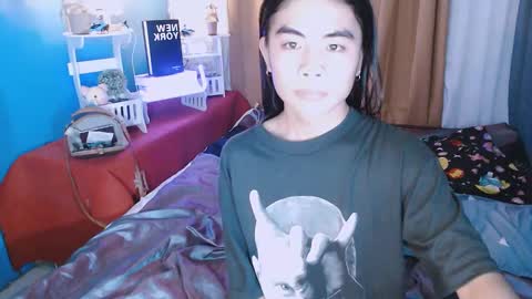 Snapshot of mikhayla_and_zeus_room chatting on 12/04/24, 02:31 Mikhayla and Zeus online show from 12/04/24, 02:31