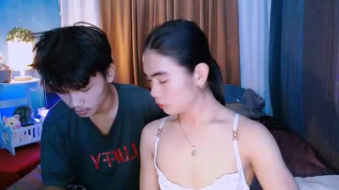 Snapshot of mikhayla_and_zeus_room chatting on 12/11/24, 06:04 Mikhayla and Zeus online show from 12/11/24, 06:04