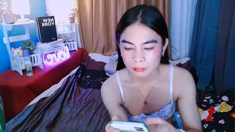 Snapshot of mikhayla_and_zeus_room chatting on 12/13/24, 09:13 Mikhayla and Zeus online show from 12/13/24, 09:13