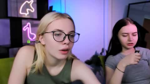 miki_ti online show from 01/18/26, 06:17