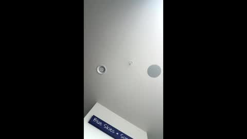 Mikkah online show from 09/10/25, 09:15