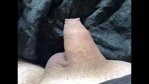 Snapshot of mikke332 chatting on 03/04/25, 06:07 mikke332 online show from 03/04/25, 06:07