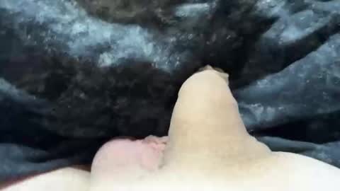 Snapshot of mikke332 chatting on 10/14/25, 07:47 mikke332 online show from 10/14/25, 07:47