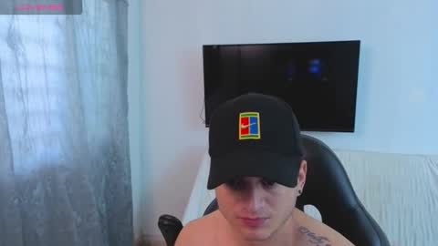 MIKKE online show from 12/15/25, 01:48