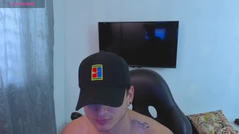 MIKKE online show from 12/17/25, 01:50