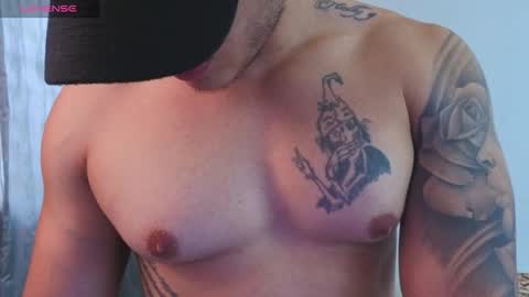 MIKKE online show from 12/19/25, 02:02