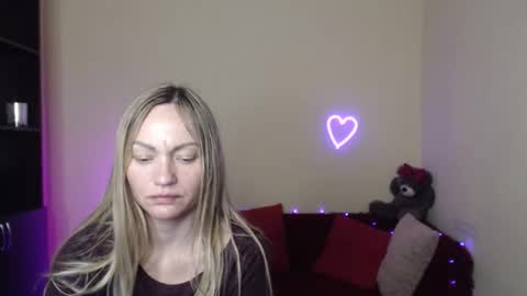 Adalina online show from 04/06/26, 04:46