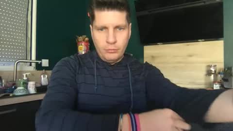 Snapshot of miklp8463 chatting on 02/27/26, 12:38 miklp8463 online show from 02/27/26, 12:38