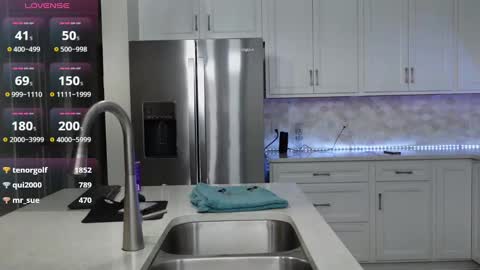 Mikaylah online show from 01/06/25, 03:20