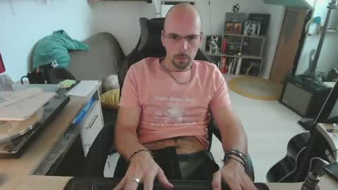 mikmik91 online show from 07/15/26, 02:00
