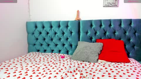 Mikoto Urb online show from 01/27/25, 03:15