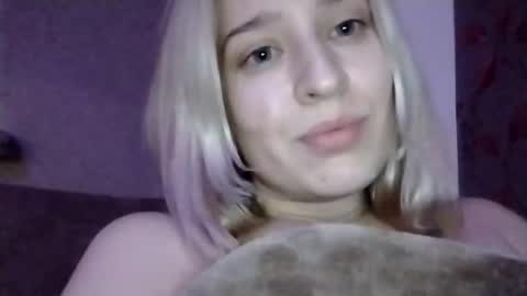 Mila 420 online show from 11/28/25, 09:06