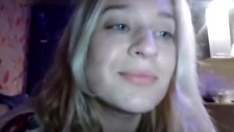 Mila 420 online show from 12/03/25, 06:50