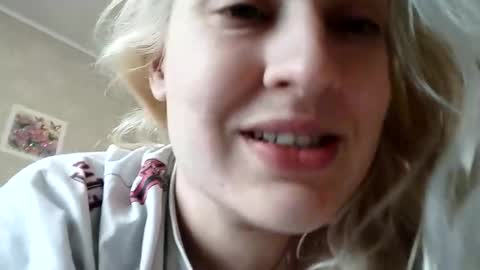 Mila 420 online show from 04/04/26, 12:13