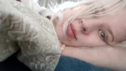 Mila 420 online show from 04/06/26, 11:11