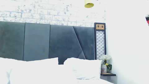 mila_adamss online show from 02/17/25, 10:29