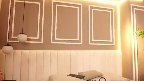 Snapshot of mila_and_nia chatting on 11/01/25, 12:01 Mila and Nia online show from 11/01/25, 12:01