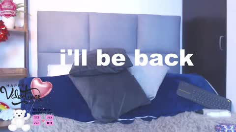 Mila Astor online show from 02/11/25, 03:51