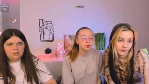 mila_glow online show from 09/09/25, 08:25