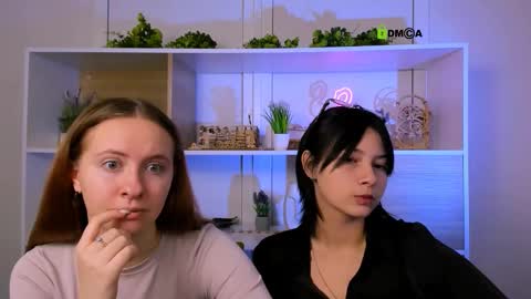 mila_glow online show from 10/05/25, 08:34