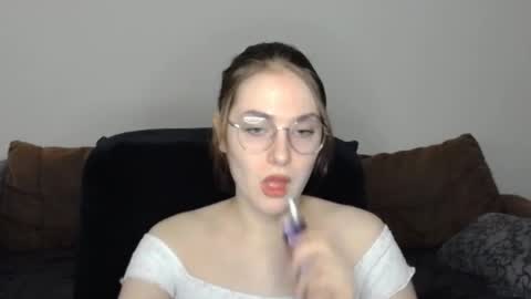 mila_keyy online show from 02/08/26, 08:12