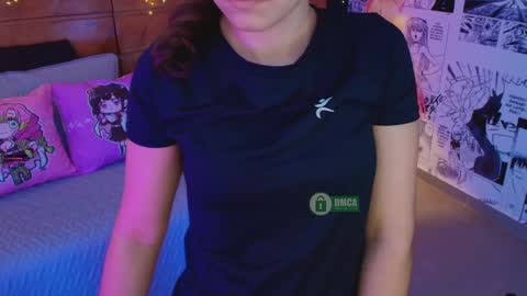 Snapshot of mila_kiitty chatting on 11/16/25, 11:16 Milena online show from 11/16/25, 11:16