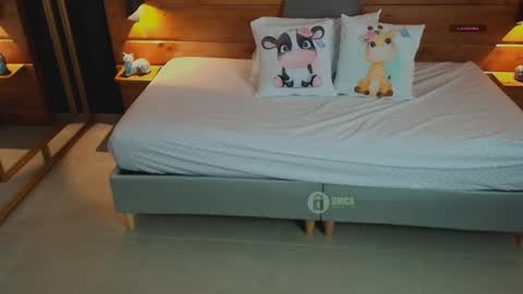 Snapshot of mila_kiitty chatting on 01/09/26, 11:13 Milena online show from 01/09/26, 11:13