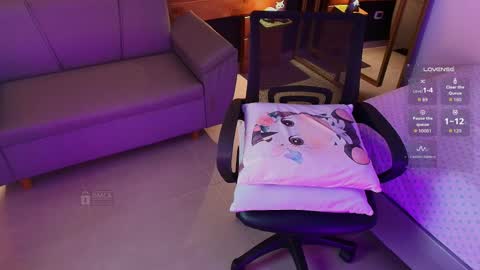 Milena  online show from 04/06/26, 11:22