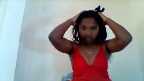 mila_lunah online show from 06/22/26, 04:53