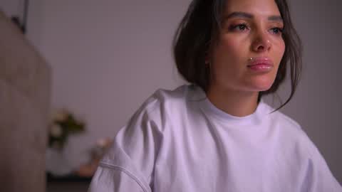 Snapshot of mila_may_ chatting on 12/20/24, 02:52 mila may online show from 12/20/24, 02:52