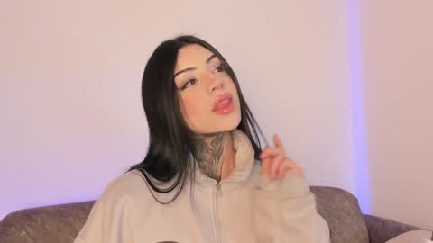     online show from 12/13/24, 02:43