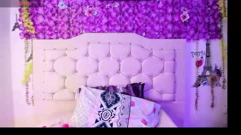 laura online show from 03/01/26, 06:04