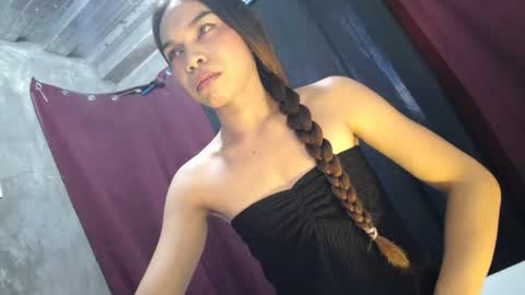 mila_seductressxx online show from 06/17/26, 12:57