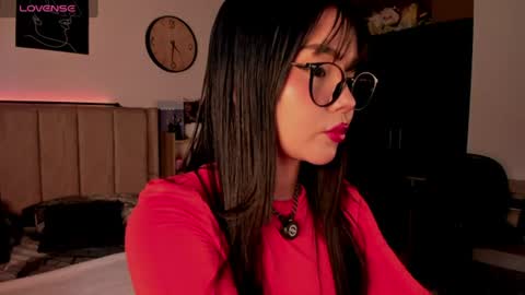 Mila online show from 07/10/26, 12:30