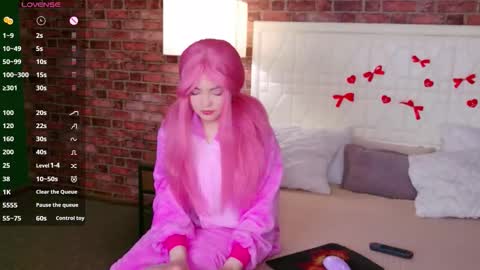 Lisa online show from 03/24/26, 06:35