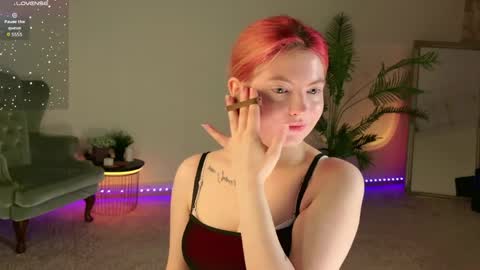 Lisa online show from 05/25/26, 06:36