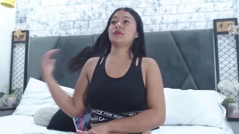 mila online show from 01/27/25, 04:43