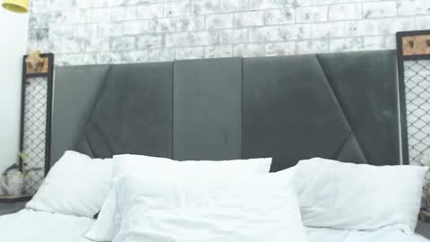 mila online show from 02/17/25, 01:42